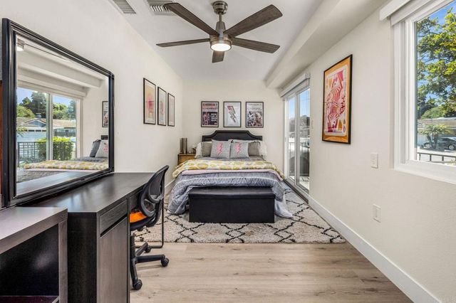 3851 Curtis Street, San Diego, CA 92110