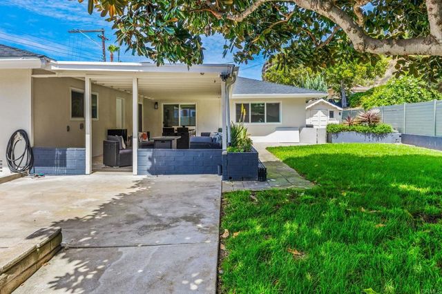 3851 Curtis Street, San Diego, CA 92110