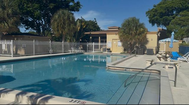 3031 E Missionwood Lane, Miramar, FL 33025