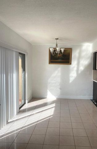 3031 E Missionwood Lane, Miramar, FL 33025