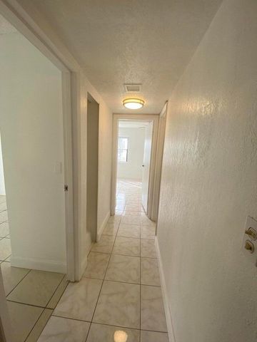 3031 E Missionwood Lane, Miramar, FL 33025