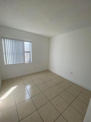 3031 E Missionwood Lane, Miramar, FL 33025