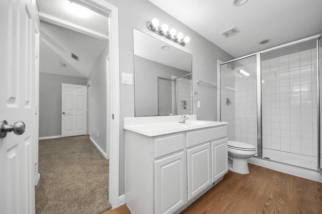 1324 S Johnson Street, Alvin, TX 77511