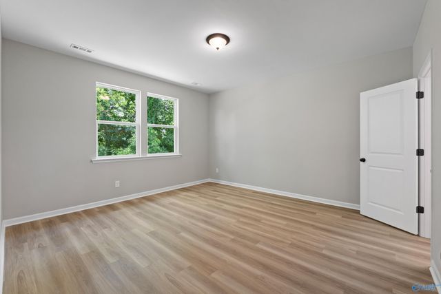 131 Plum Tree Lane, Hazel Green, AL 35750