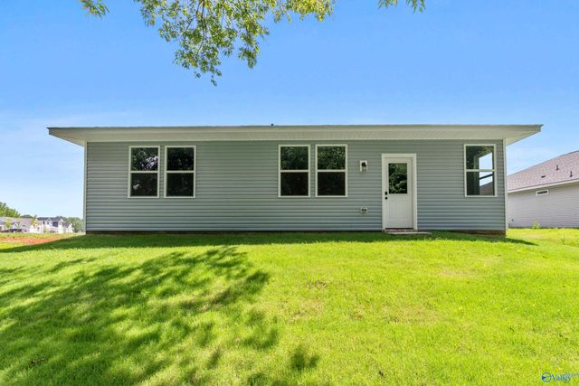 131 Plum Tree Lane, Hazel Green, AL 35750