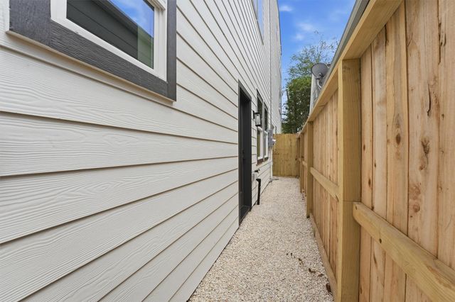 3612 Bastrop Street, Houston, TX 77004