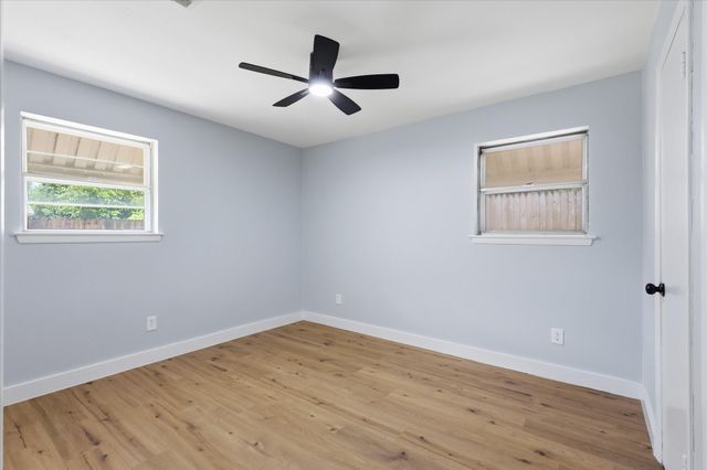 2202 E Mitchell Street, Arlington, TX 76010