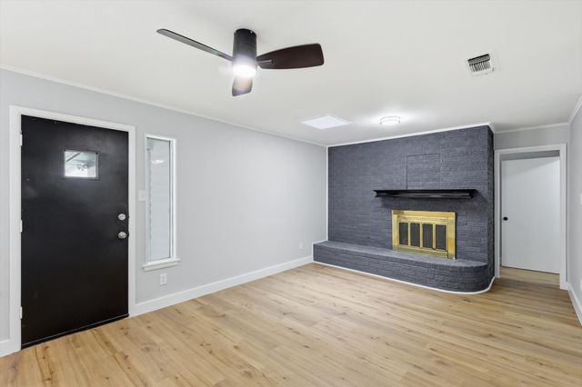 2202 E Mitchell Street, Arlington, TX 76010