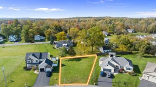 113 Brantford, Geddes, NY 13209