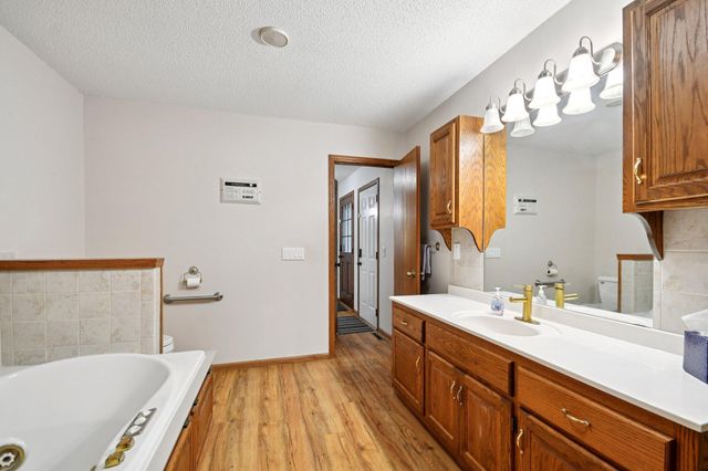 44080 Maple Lane, Harris, MN 55032