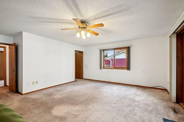 44080 Maple Lane, Harris, MN 55032