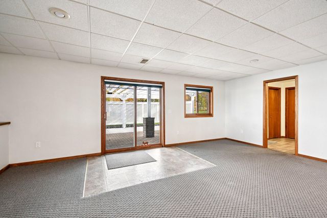 44080 Maple Lane, Harris, MN 55032