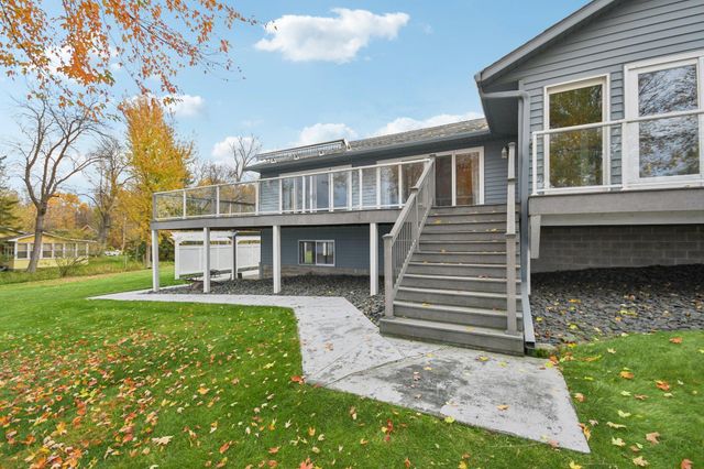 44080 Maple Lane, Harris, MN 55032