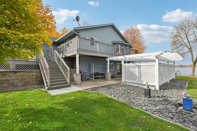 44080 Maple Lane, Harris, MN 55032