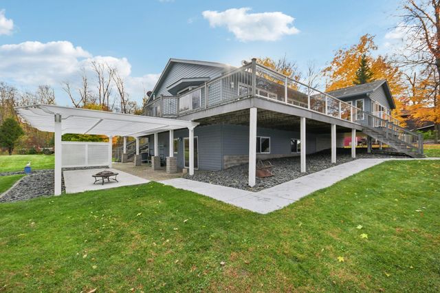 44080 Maple Lane, Harris, MN 55032