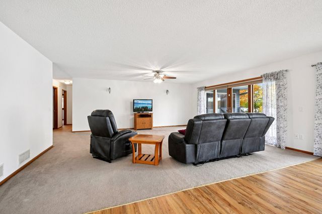 44080 Maple Lane, Harris, MN 55032