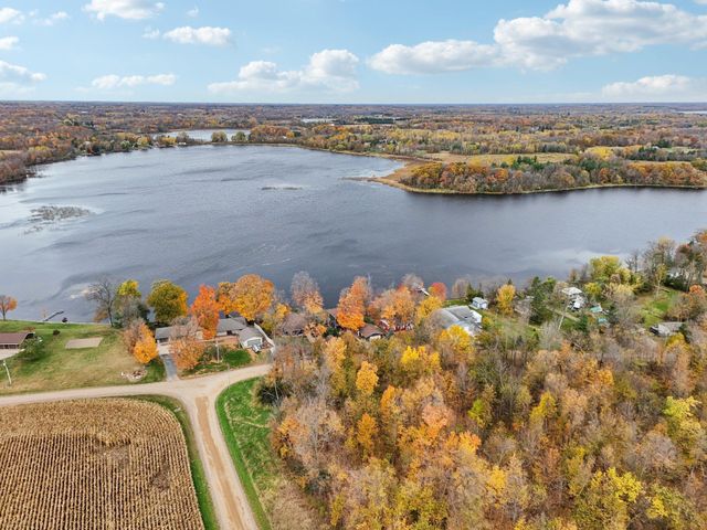 44080 Maple Lane, Harris, MN 55032