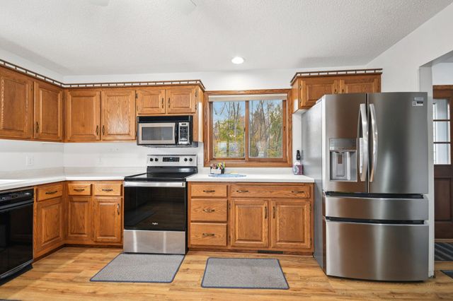 44080 Maple Lane, Harris, MN 55032