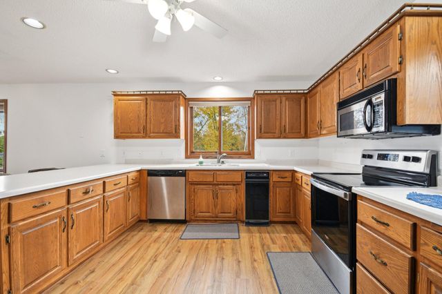 44080 Maple Lane, Harris, MN 55032