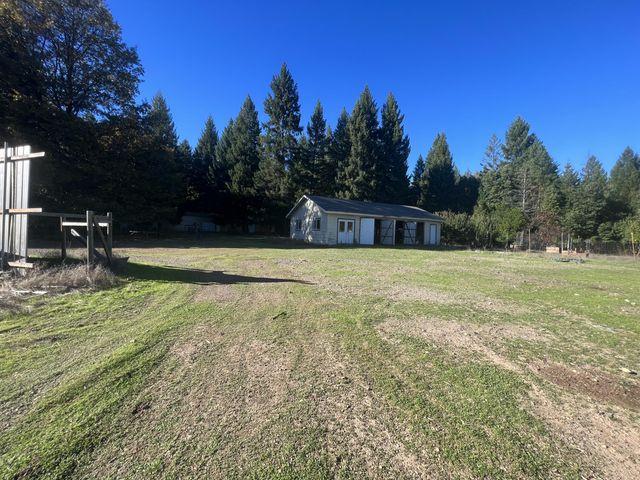1471 Forest Service Rd. 3s16 Road, Kettenpom, CA 95595