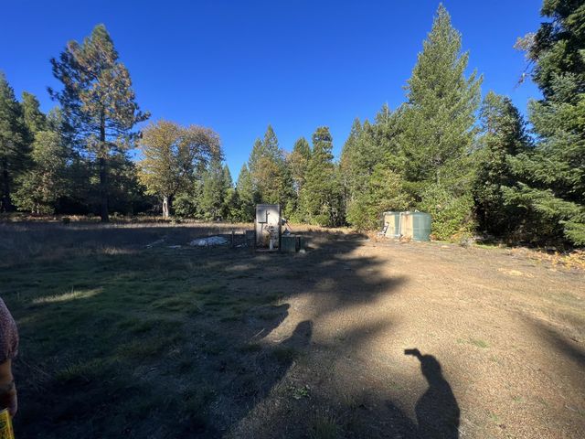 1471 Forest Service Rd. 3s16 Road, Kettenpom, CA 95595