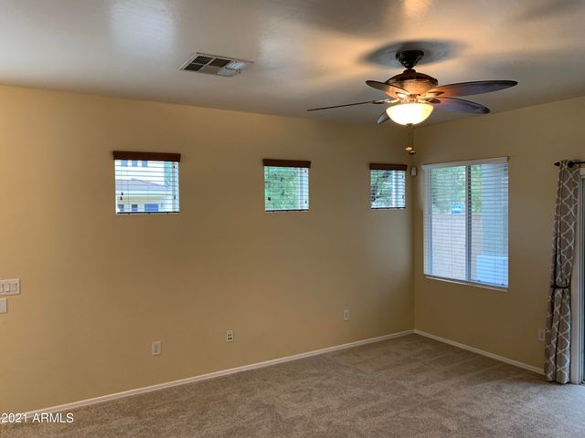 3040 W Cavalry Drive, Phoenix, AZ 85086