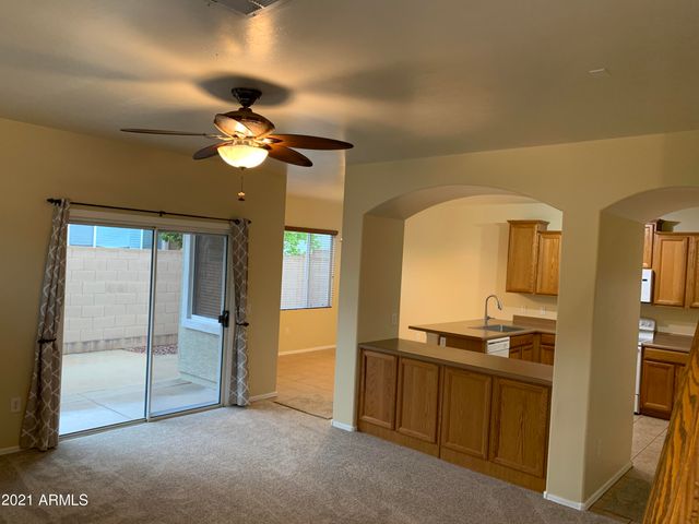 3040 W Cavalry Drive, Phoenix, AZ 85086