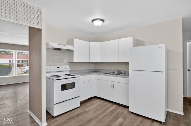 8214 Wysong Drive, Indianapolis, IN 46219