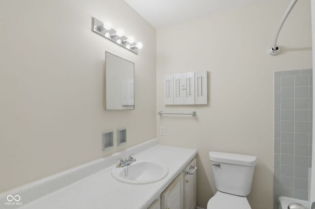 8214 Wysong Drive, Indianapolis, IN 46219