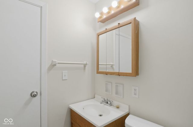 8214 Wysong Drive, Indianapolis, IN 46219