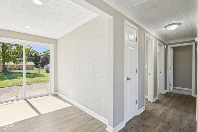 311 Fall Creek Drive, Anderson, IN 46013