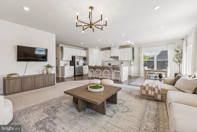 357 MCKITTRICK DR, Stafford, VA 22554