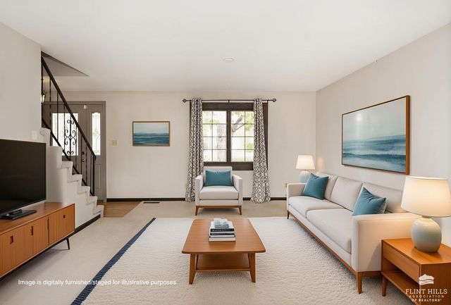 320 Twykingham Place, Manhattan, KS 66503