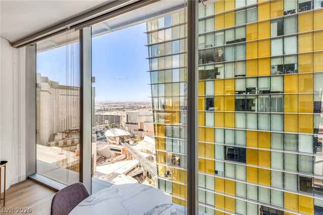 3722 Las Vegas Boulevard 1810, Las Vegas, NV 89158