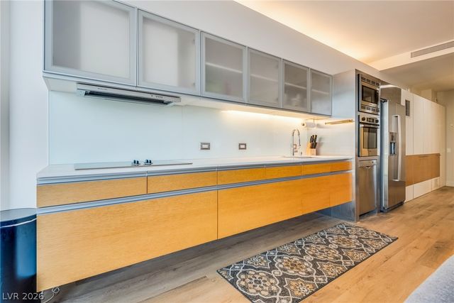 3722 Las Vegas Boulevard 1810, Las Vegas, NV 89158