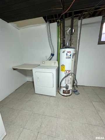 1213 NE GLENDALE Avenue, Peoria, IL 61603