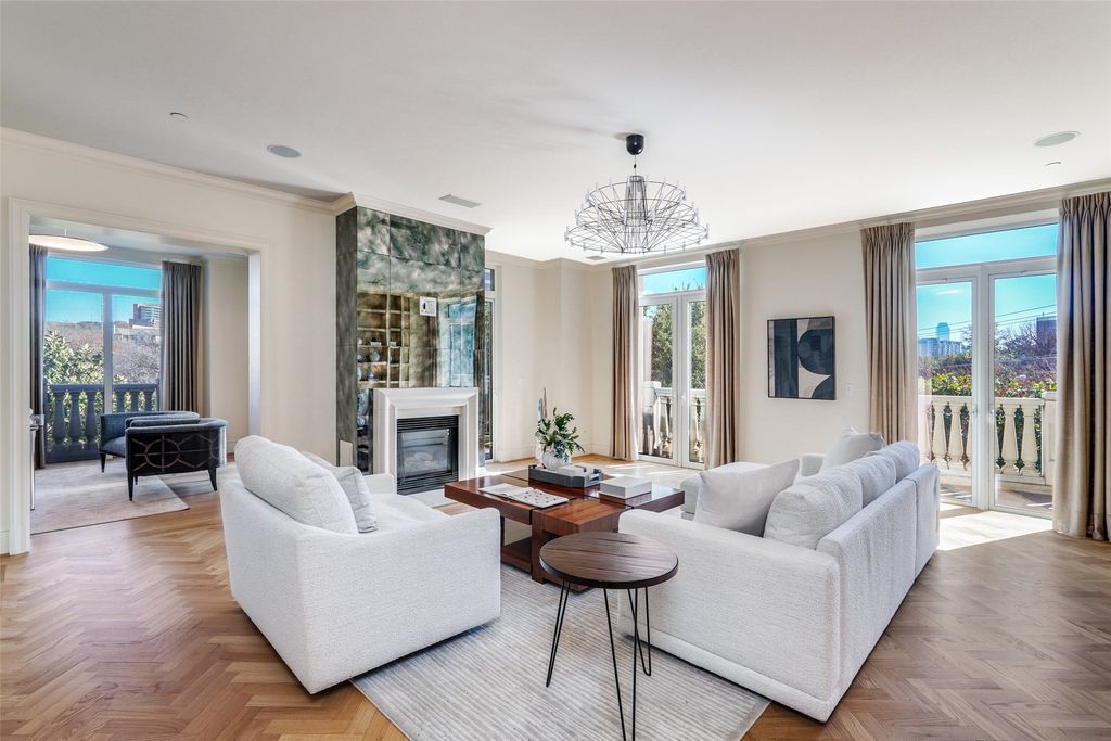 3505 Turtle Creek Boulevard 2A, Dallas, TX 75219