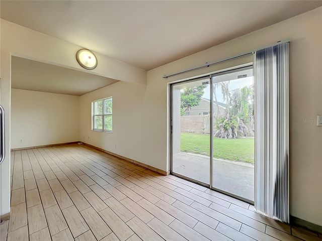 5885 DAHLIA DRIVE 103, Orlando, FL 32807