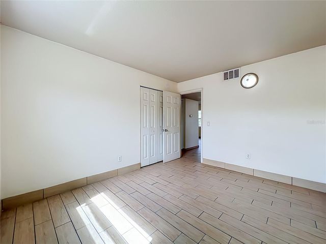 5885 DAHLIA DRIVE 103, Orlando, FL 32807