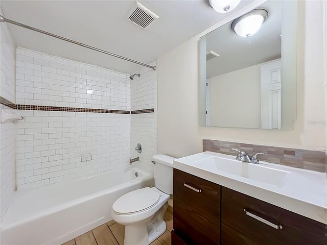 5885 DAHLIA DRIVE 103, Orlando, FL 32807