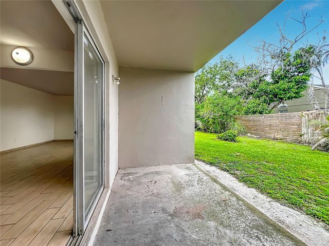 5885 DAHLIA DRIVE 103, Orlando, FL 32807
