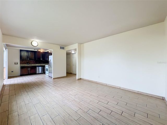 5885 DAHLIA DRIVE 103, Orlando, FL 32807