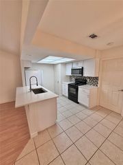 8706 Clearbrook TRL B, Austin, TX 78729