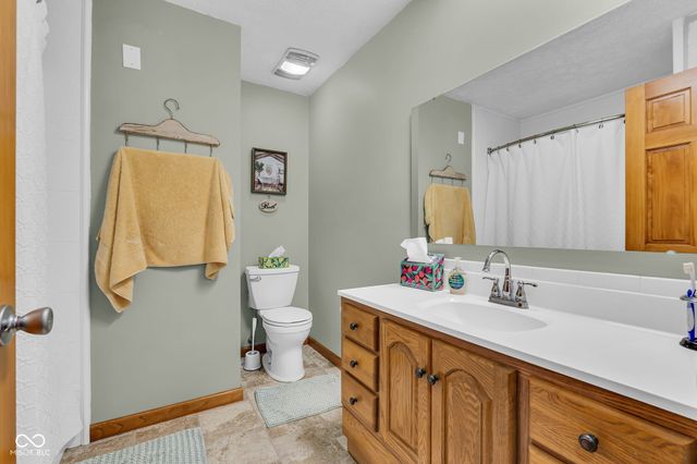 40 Circle Drive, Monrovia, IN 46157