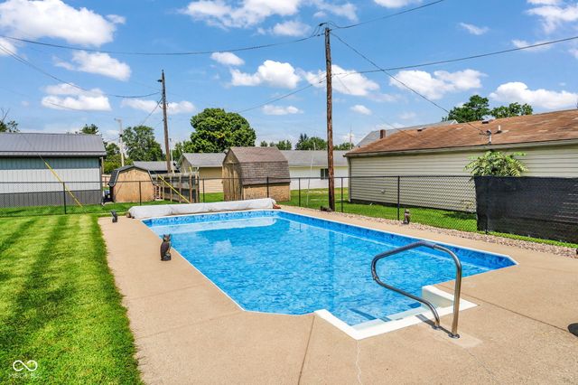 40 Circle Drive, Monrovia, IN 46157