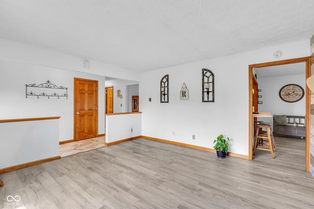 40 Circle Drive, Monrovia, IN 46157