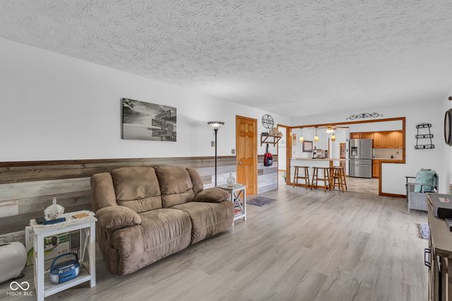 40 Circle Drive, Monrovia, IN 46157