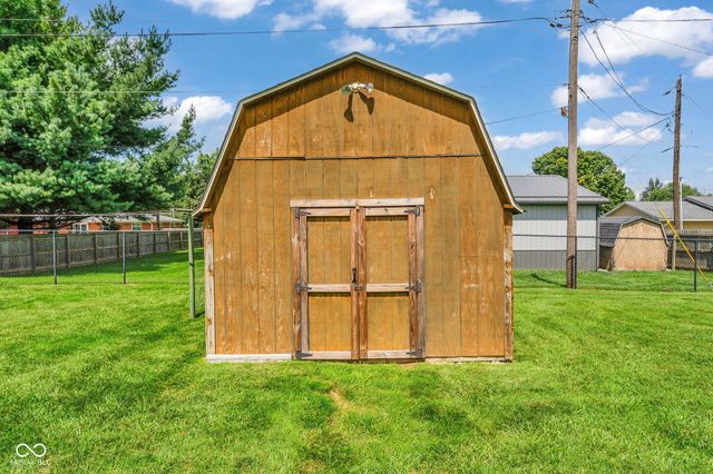 40 Circle Drive, Monrovia, IN 46157