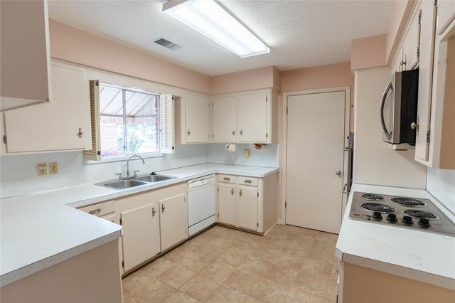 1313 Lafayette Avenue, Pasadena, TX 77502