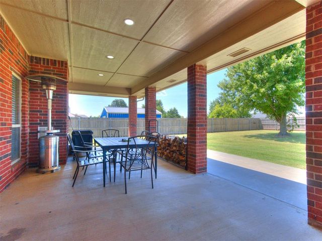 10625 Tangleroot Way, Oklahoma City, OK 73173